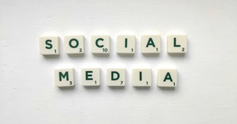 Social Media Rules for Beginners: Legal Consequences Explained Simply